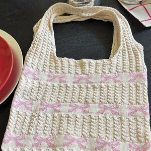 New Stylish Zenana  Cream and Pink Knit Tote Bag bows great overnight bag 💖